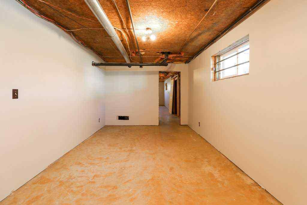 MLS® A2263936 - 22720/22718 8 Avenue  in NONE Hillcrest, Commercial