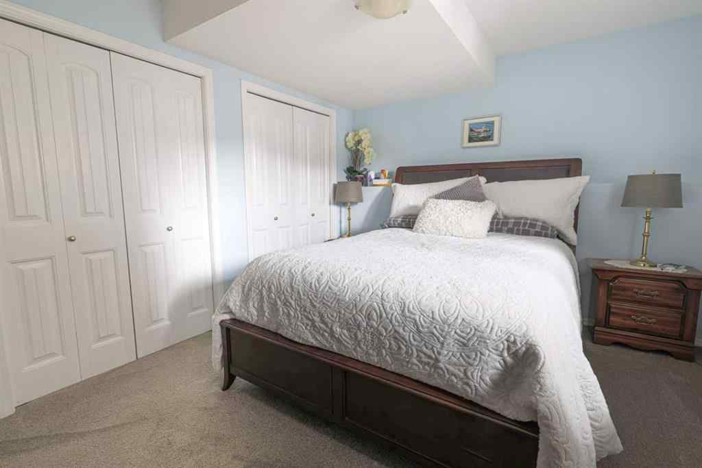 MLS® A2263937 - 4403 59 Street Close  in Creekside Rocky Mountain House, Residential