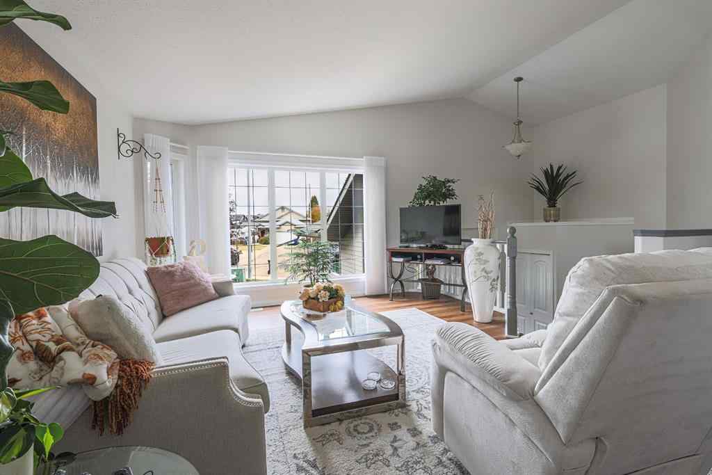 MLS® A2263937 - 4403 59 Street Close  in Creekside Rocky Mountain House, Residential