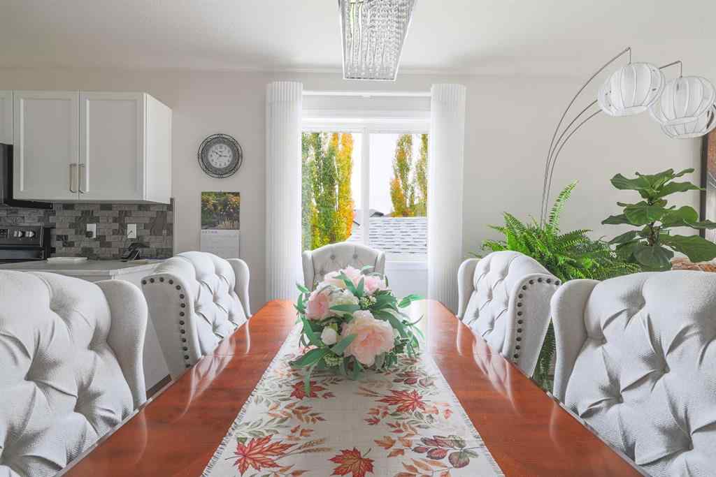 MLS® A2263937 - 4403 59 Street Close  in Creekside Rocky Mountain House, Residential