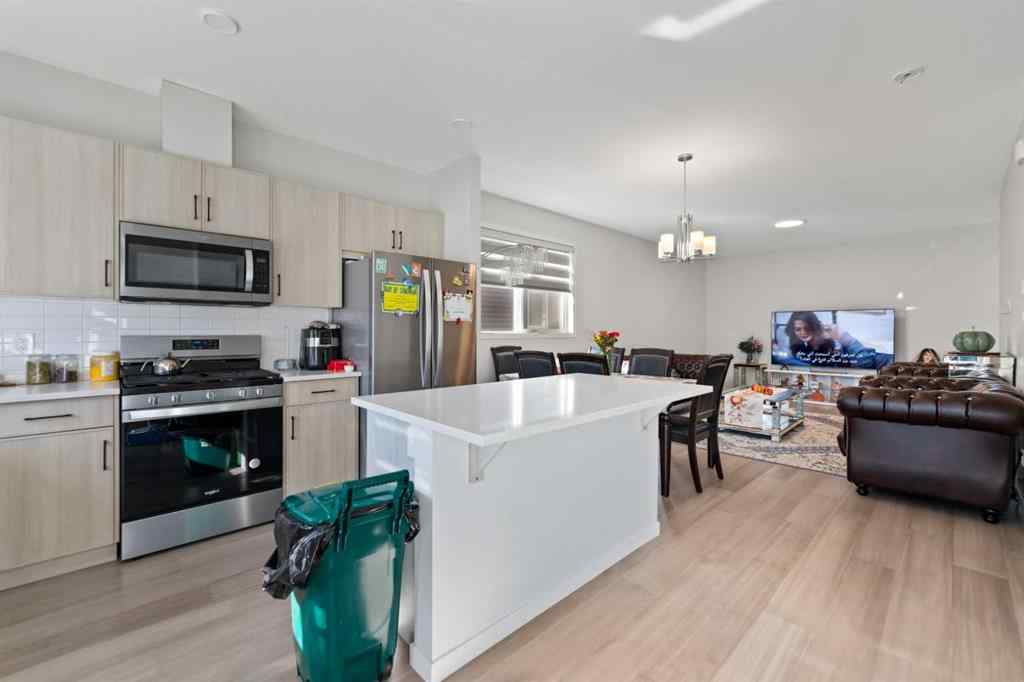 MLS® A2263940 - 212 DAWSON WHARF Crescent  in Dawson\'s Landing Chestermere, Residential