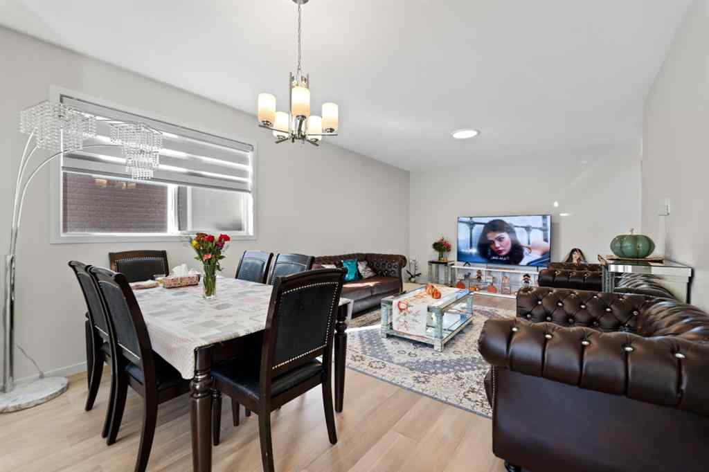 MLS® A2263940 - 212 DAWSON WHARF Crescent  in Dawson\'s Landing Chestermere, Residential