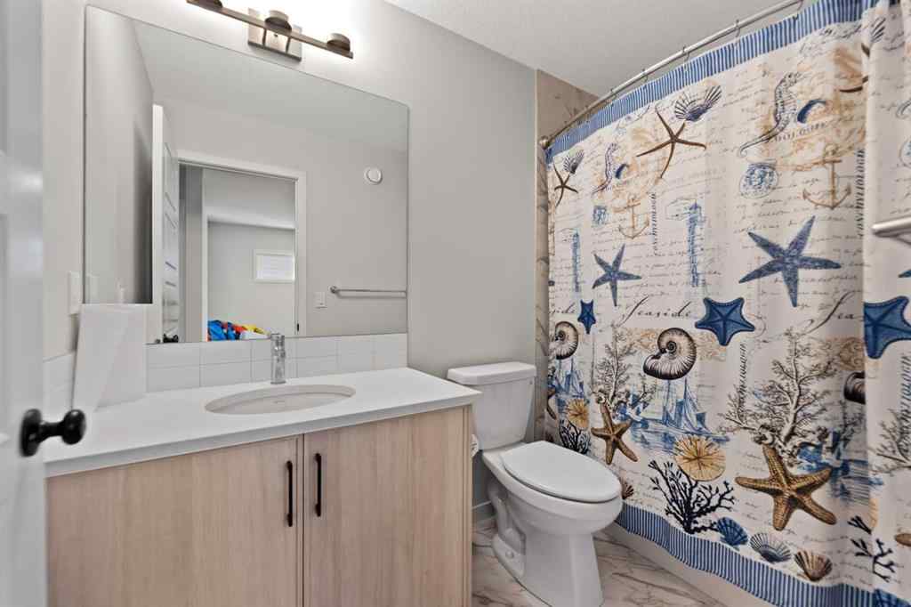 MLS® A2263940 - 212 DAWSON WHARF Crescent  in Dawson\'s Landing Chestermere, Residential