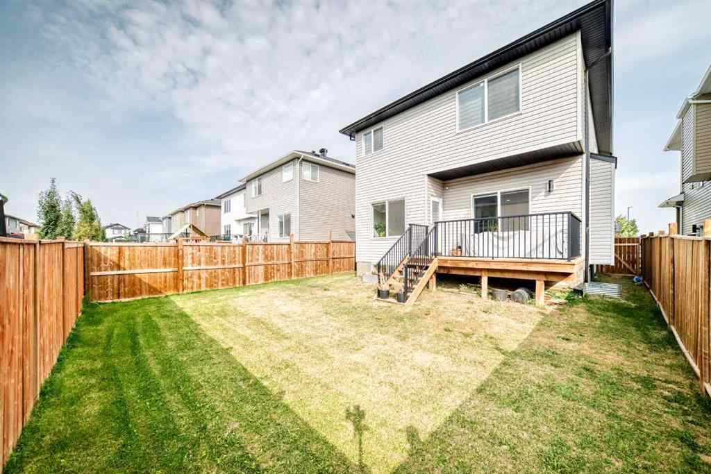 MLS® A2263947 - 772 Edgefield Crescent  in Edgefield Strathmore, Residential