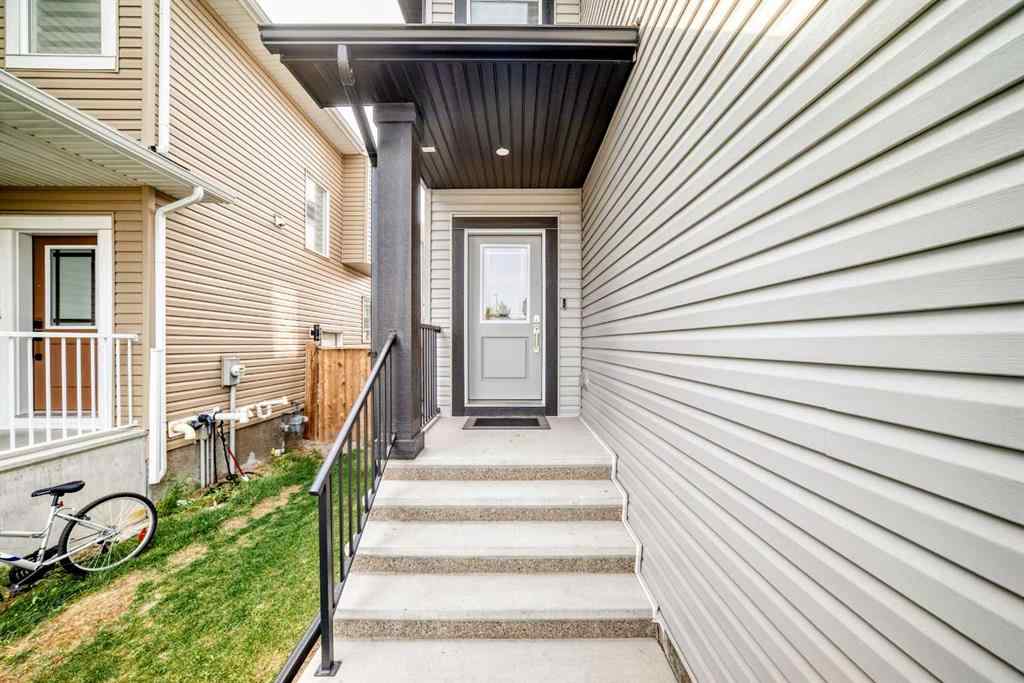 MLS® A2263947 - 772 Edgefield Crescent  in Edgefield Strathmore, Residential
