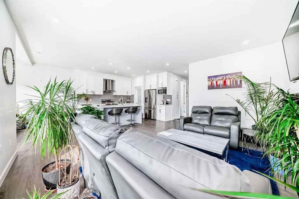 MLS® A2263947 - 772 Edgefield Crescent  in Edgefield Strathmore, Residential