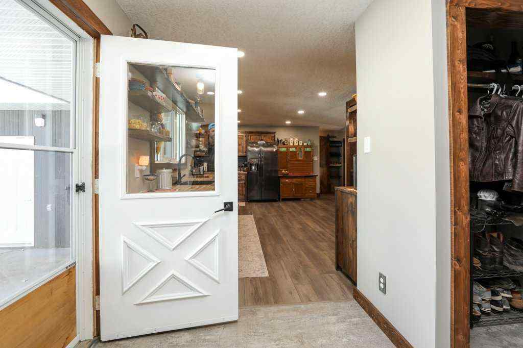 MLS® A2263949 - 12706 16 Avenue  in NONE Blairmore, Residential