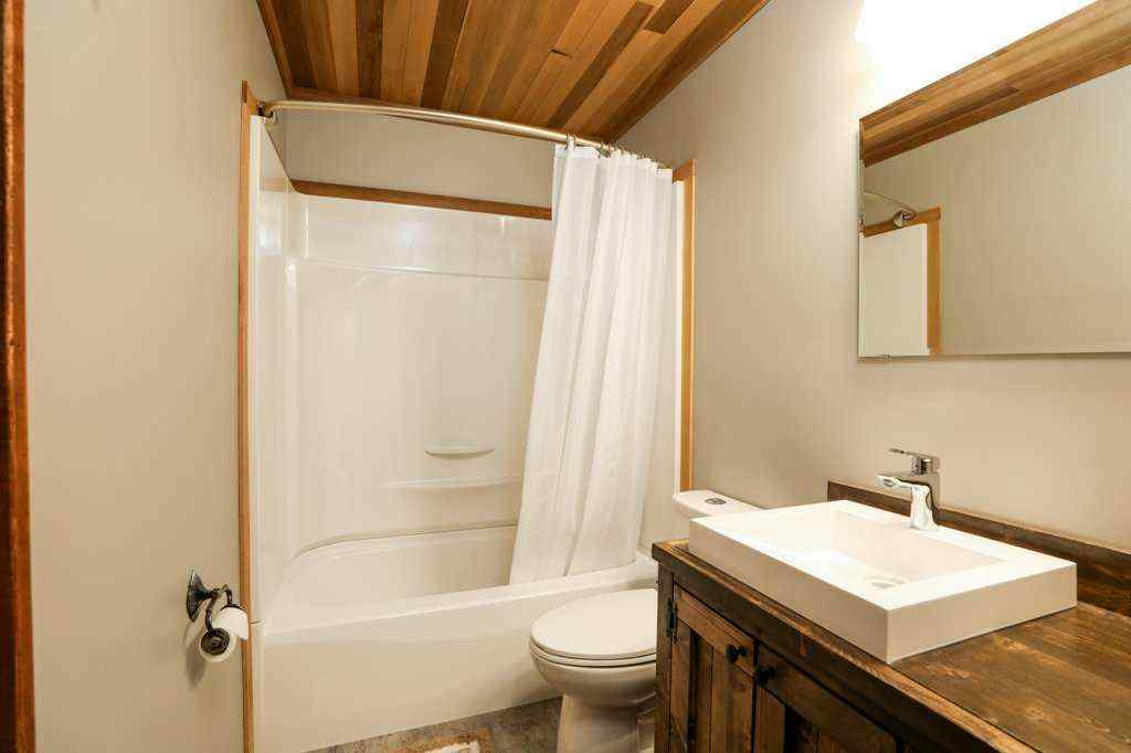 MLS® A2263949 - 12706 16 Avenue  in NONE Blairmore, Residential