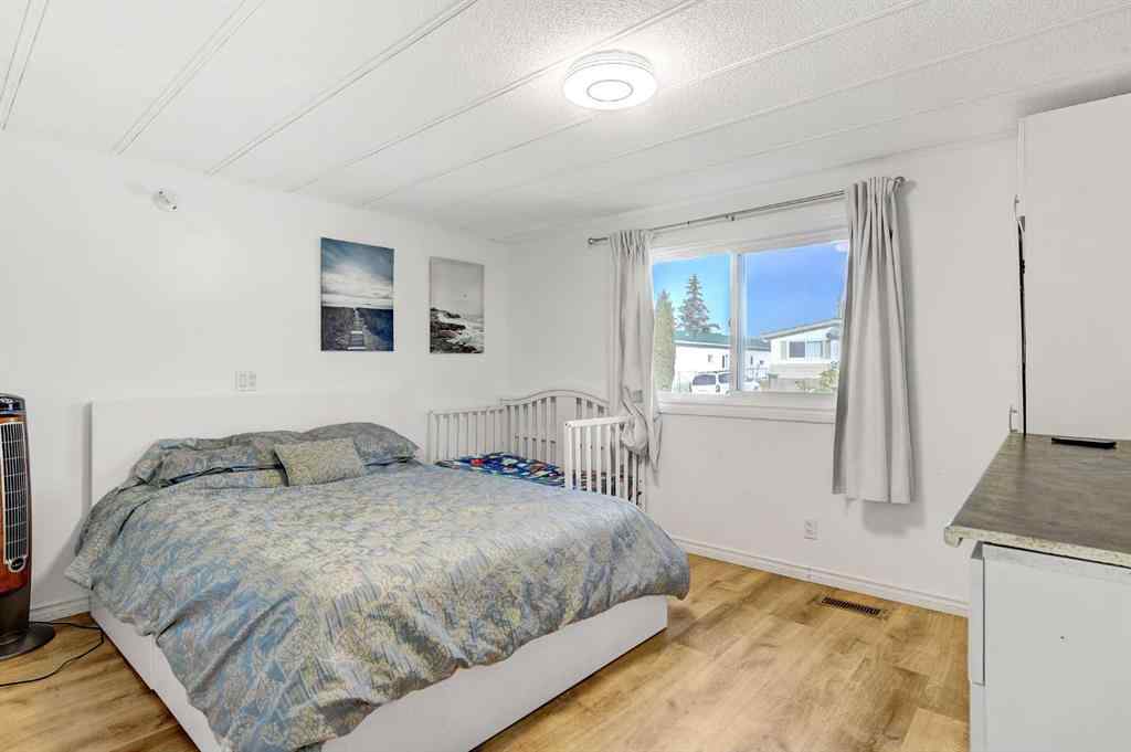 MLS® A2263951 - 9737 120 Avenue  in Crystal Ridge Grande Prairie, Residential