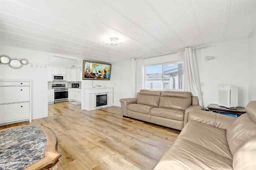 MLS® A2263951 - 9737 120 Avenue  in Crystal Ridge Grande Prairie, Residential