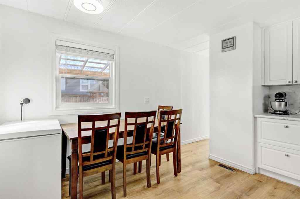 MLS® A2263951 - 9737 120 Avenue  in Crystal Ridge Grande Prairie, Residential