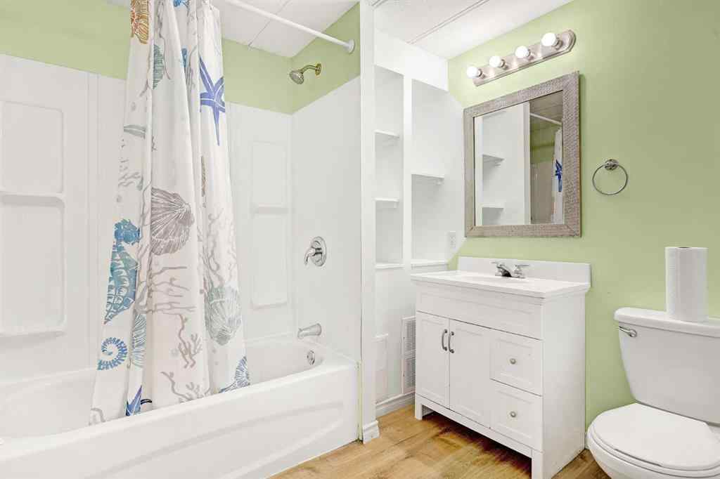 MLS® A2263951 - 9737 120 Avenue  in Crystal Ridge Grande Prairie, Residential