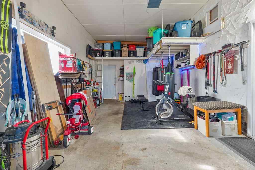 MLS® A2263960 - 486N 100E   in NONE Raymond, Residential