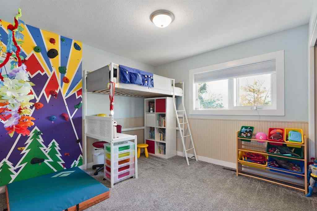 MLS® A2263960 - 486N 100E   in NONE Raymond, Residential