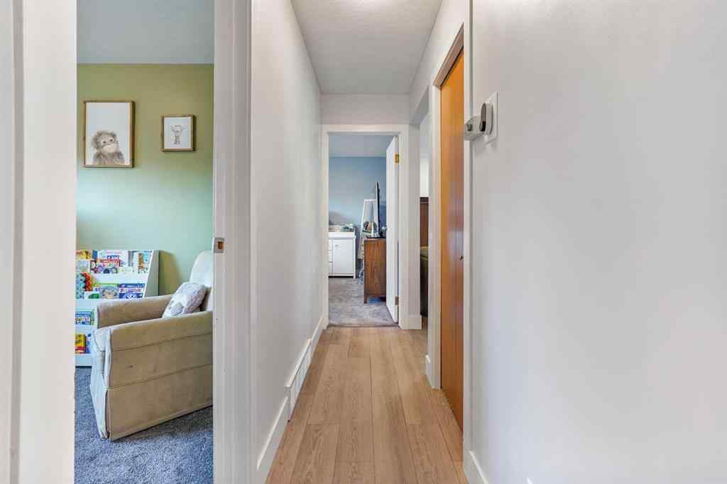 MLS® A2263960 - 486N 100E   in NONE Raymond, Residential