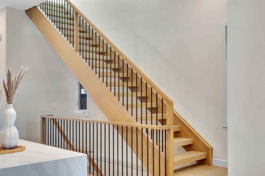 MLS® A2263962 - 5018 21A Street SW in Altadore Calgary, Residential