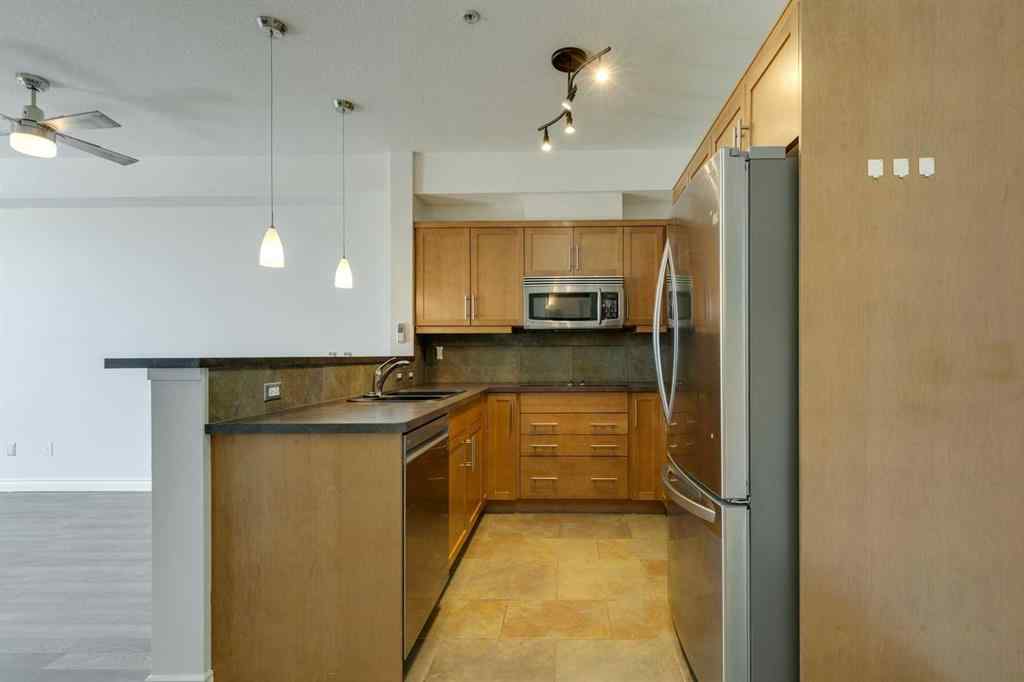 MLS® A2263965 - Unit #439 26 Val Gardena View SW in Springbank Hill Calgary, Residential