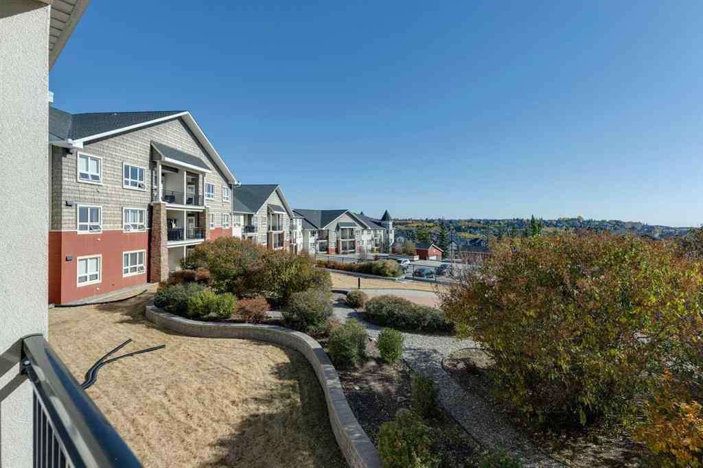 MLS® A2263965 - Unit #439 26 Val Gardena View SW in Springbank Hill Calgary, Residential