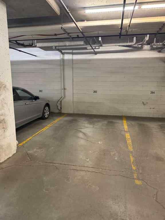 MLS® A2263965 - Unit #439 26 Val Gardena View SW in Springbank Hill Calgary, Residential