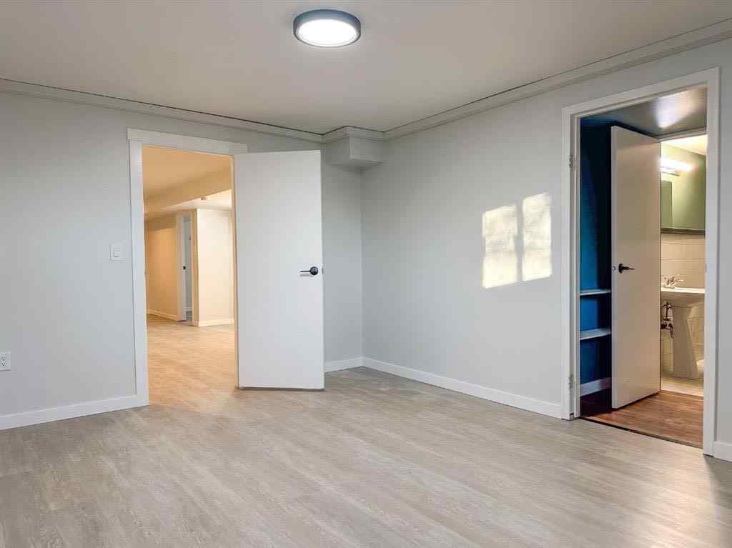 MLS® A2263966 - 5204 51st Avenue   in NONE Alix, Residential