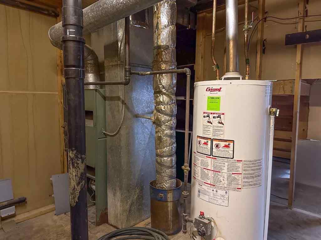 MLS® A2263966 - 5204 51st Avenue   in NONE Alix, Residential