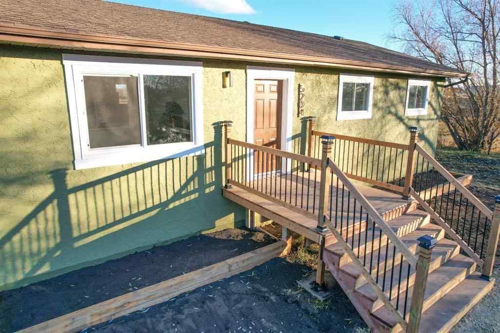 MLS® A2263966 - 5204 51st Avenue   in NONE Alix, Residential