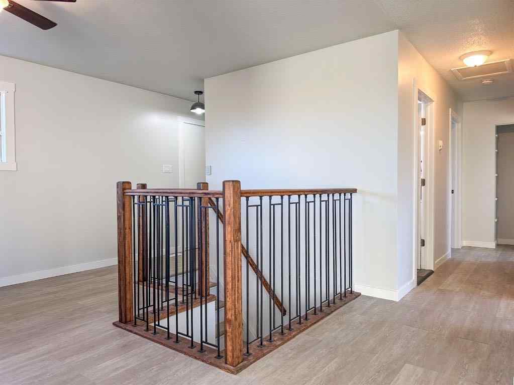 MLS® A2263966 - 5204 51st Avenue   in NONE Alix, Residential