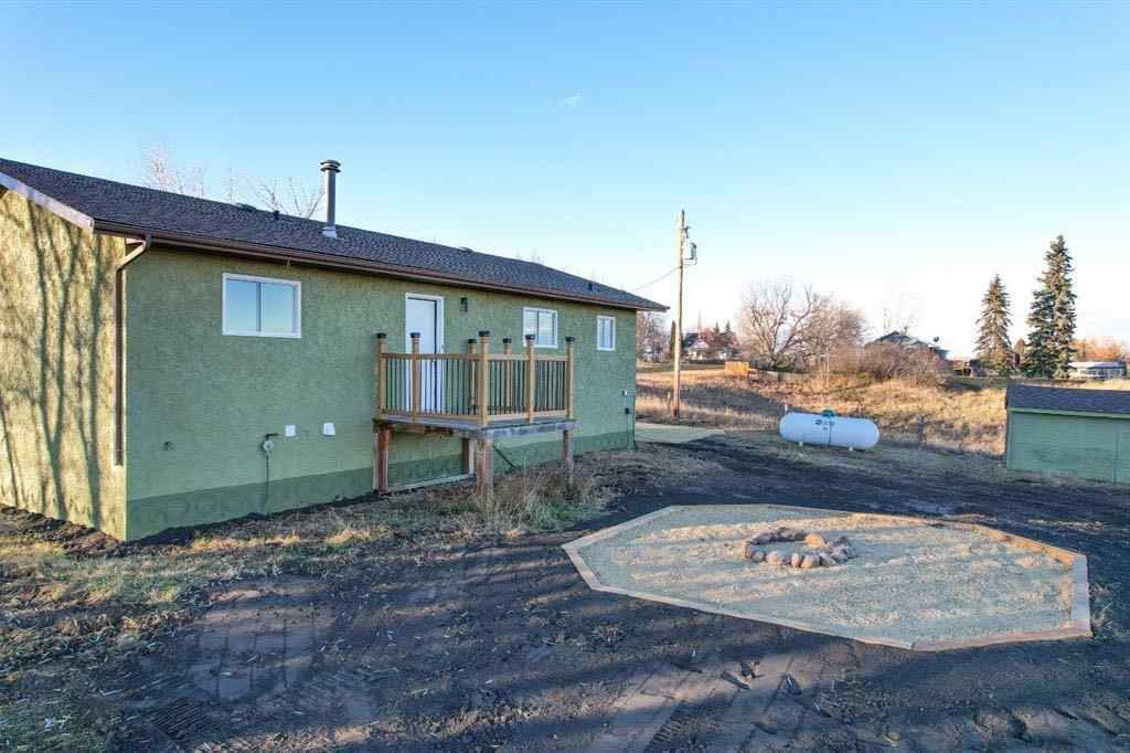 MLS® A2263966 - 5204 51st Avenue   in NONE Alix, Residential