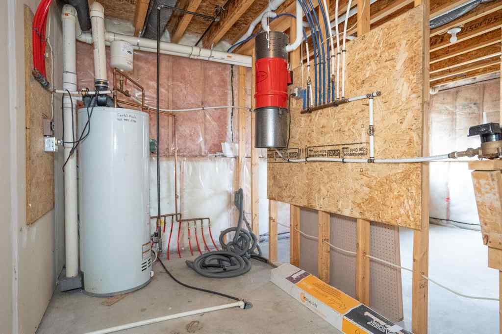 MLS® A2263968 - 4521 Van Eaton Way   in NONE Clive, Residential