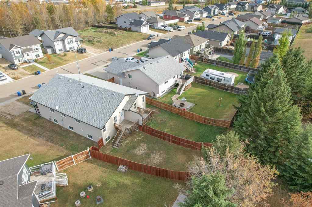 MLS® A2263968 - 4521 Van Eaton Way   in NONE Clive, Residential