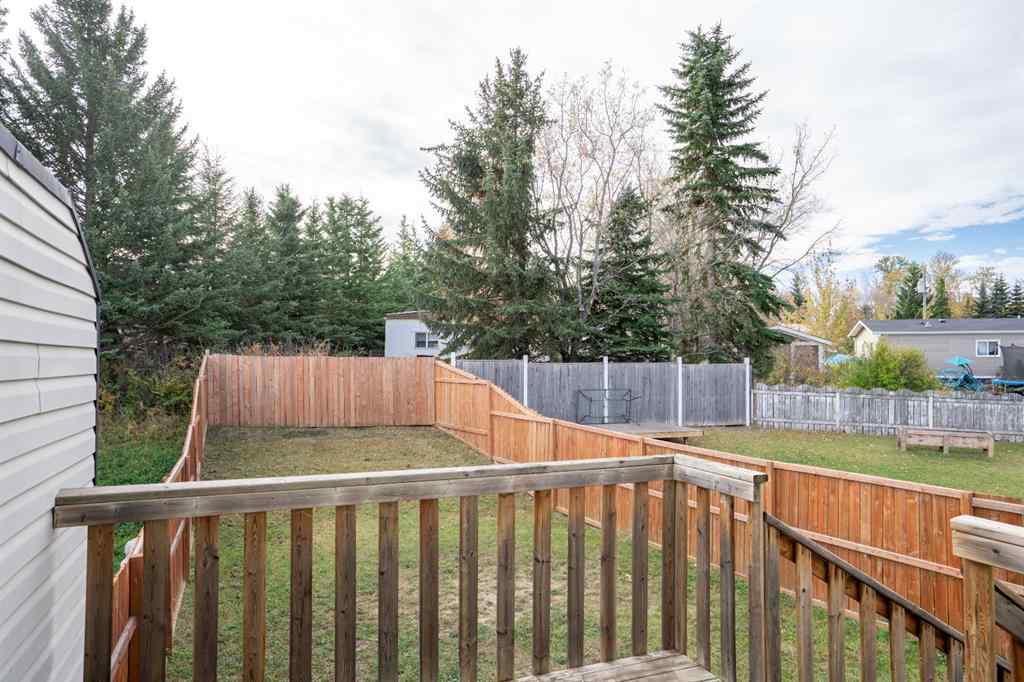 MLS® A2263968 - 4521 Van Eaton Way   in NONE Clive, Residential