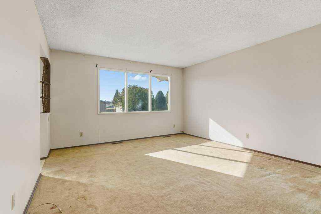 MLS® A2263969 - 64 Maranda Close NE in Marlborough Calgary, Residential