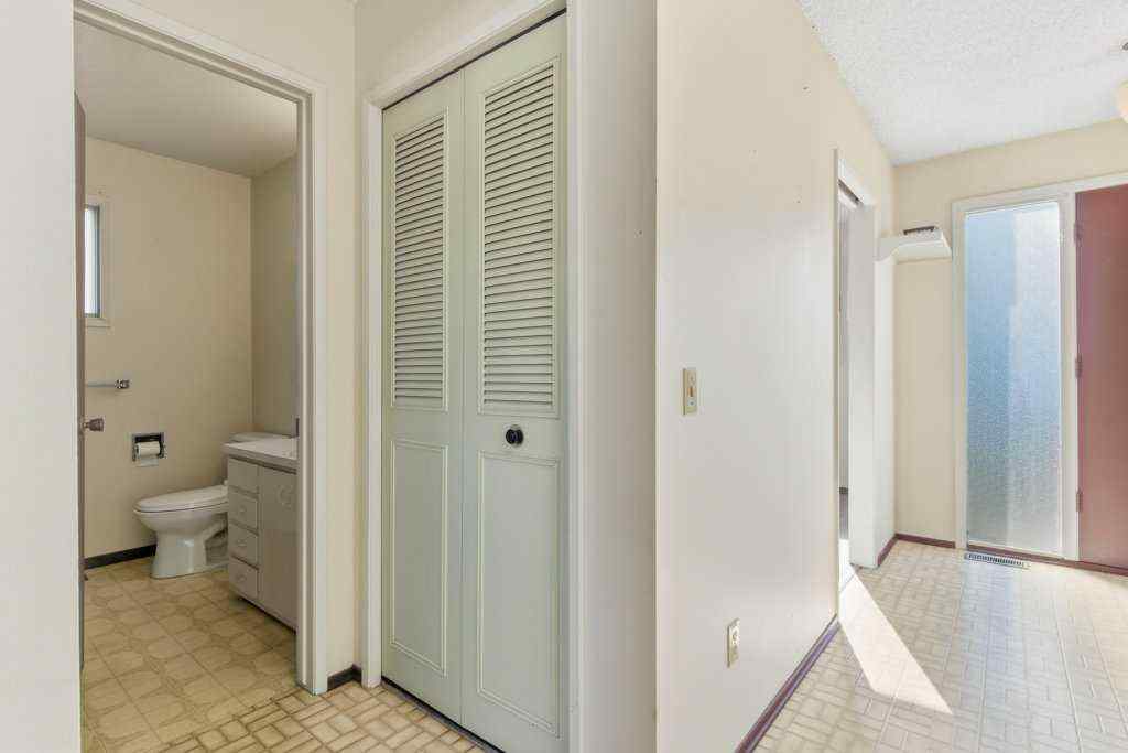 MLS® A2263969 - 64 Maranda Close NE in Marlborough Calgary, Residential