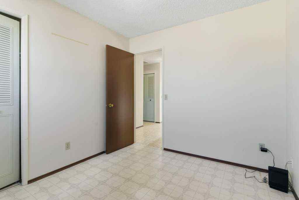 MLS® A2263969 - 64 Maranda Close NE in Marlborough Calgary, Residential