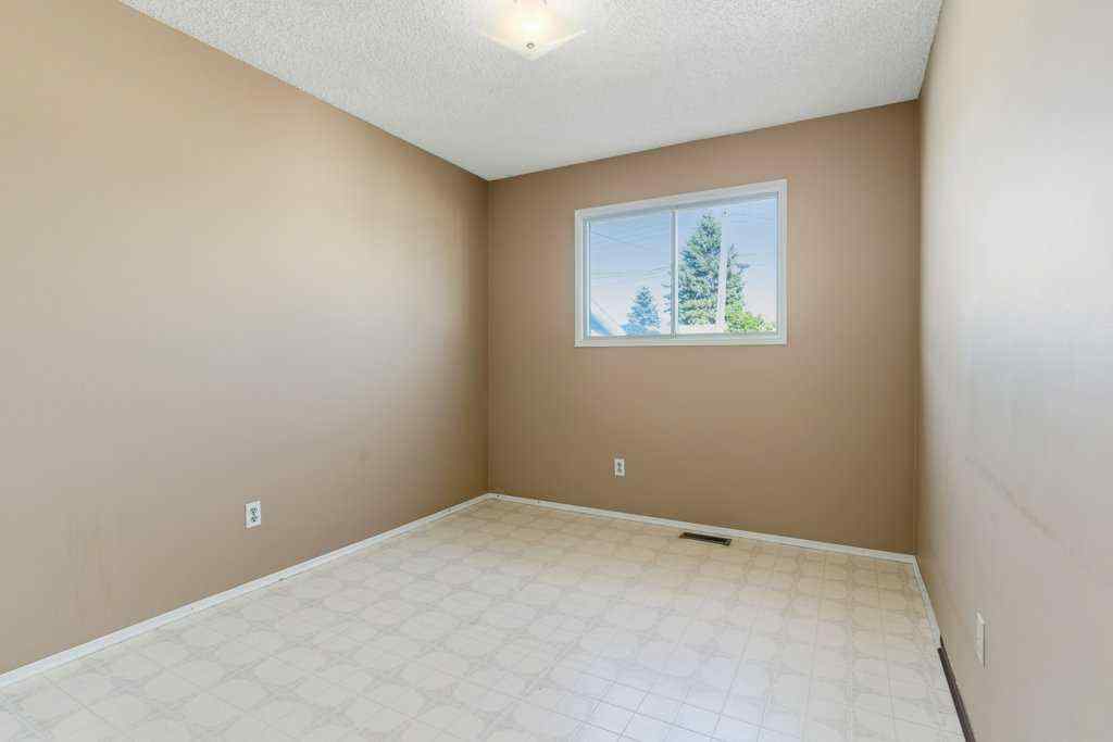 MLS® A2263969 - 64 Maranda Close NE in Marlborough Calgary, Residential