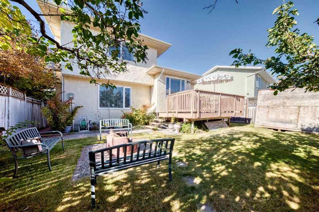 MLS® A2263970 - 20 Rivergreen Crescent SE in Riverbend Calgary, Residential