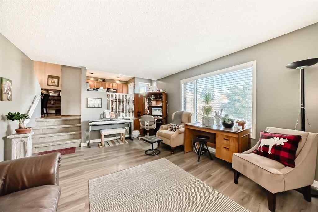 MLS® A2263970 - 20 Rivergreen Crescent SE in Riverbend Calgary, Residential