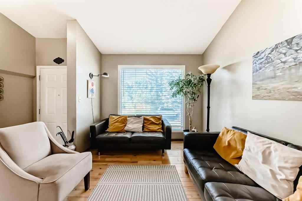 MLS® A2263970 - 20 Rivergreen Crescent SE in Riverbend Calgary, Residential