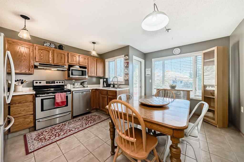 MLS® A2263970 - 20 Rivergreen Crescent SE in Riverbend Calgary, Residential