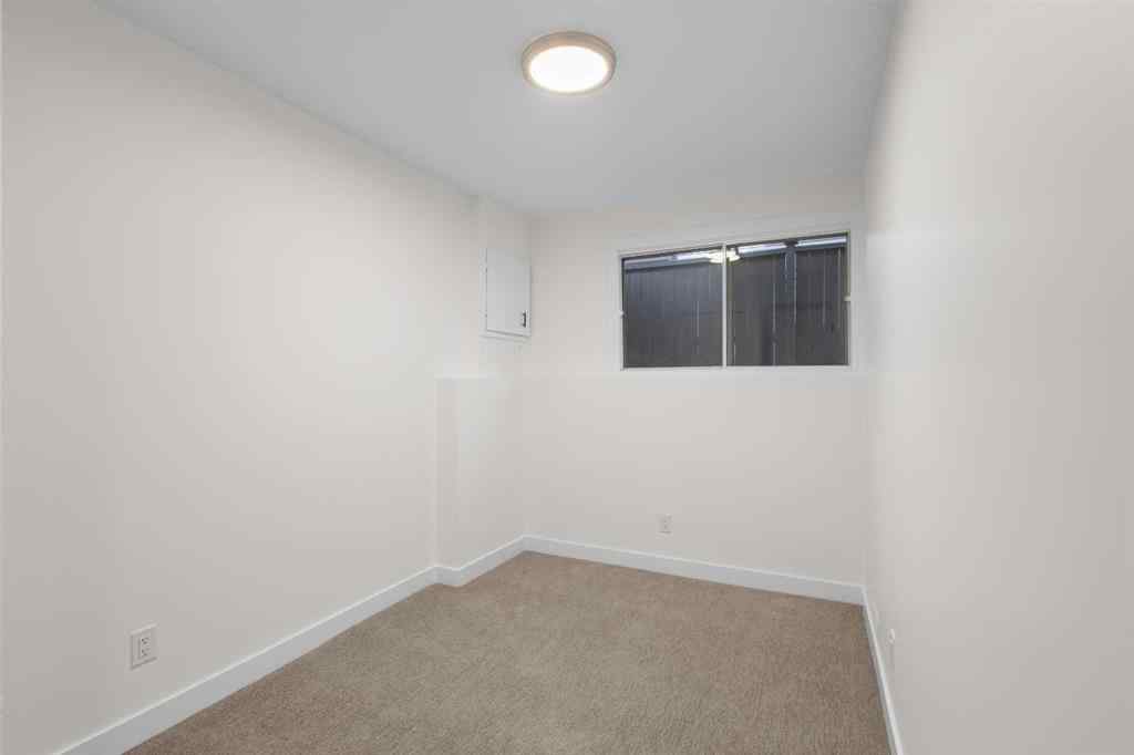 MLS® A2263972 - 4 Cedarwood Rise SW in Cedarbrae Calgary, Residential