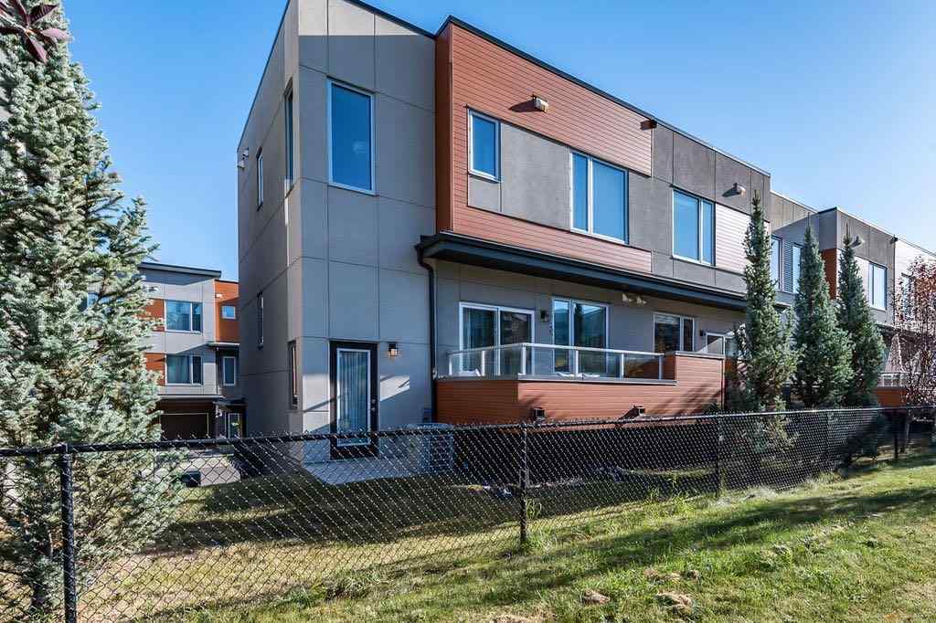 MLS® A2263974 - 135 Shawnee Common SW in Shawnee Slopes Calgary, Residential