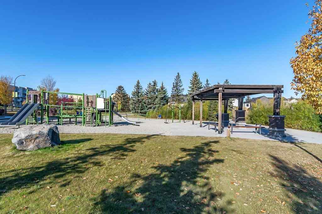 MLS® A2263974 - 135 Shawnee Common SW in Shawnee Slopes Calgary, Residential