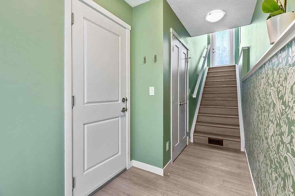 MLS® A2263974 - 135 Shawnee Common SW in Shawnee Slopes Calgary, Residential