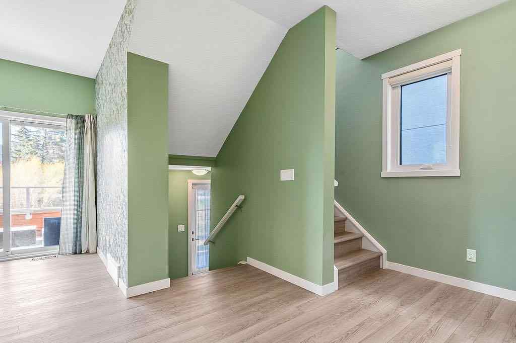 MLS® A2263974 - 135 Shawnee Common SW in Shawnee Slopes Calgary, Residential