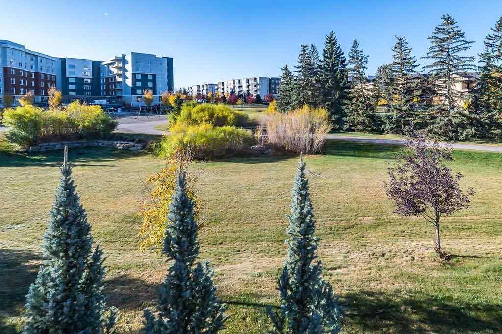MLS® A2263974 - 135 Shawnee Common SW in Shawnee Slopes Calgary, Residential