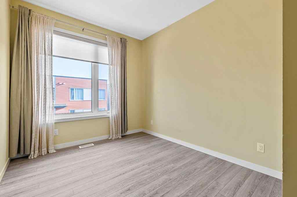 MLS® A2263974 - 135 Shawnee Common SW in Shawnee Slopes Calgary, Residential