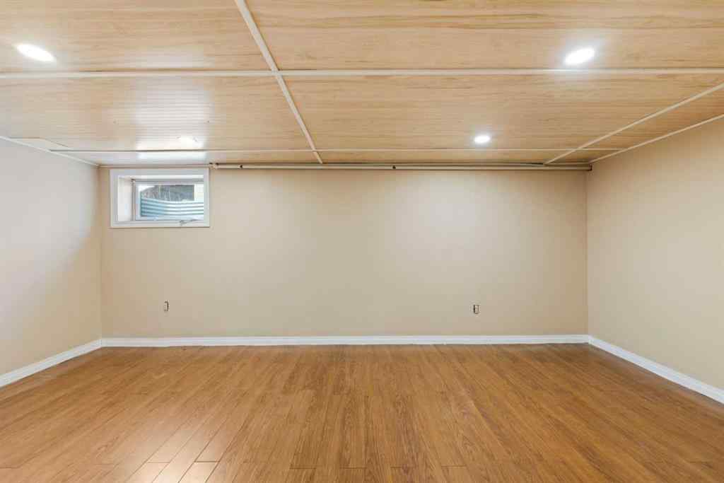 MLS® A2263984 - 336 Whitworth Way NE in Whitehorn Calgary, Residential