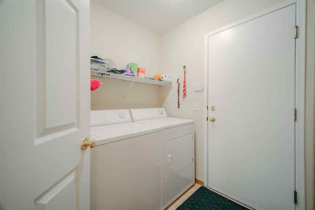 MLS® A2263985 - 45 Arbour Crest Terrace NW in Arbour Lake Calgary, Residential