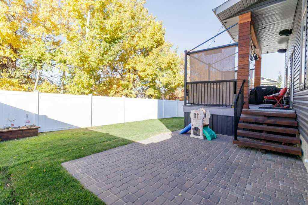 MLS® A2263994 - 41 Cole Way  in Crestview Sylvan Lake, Residential