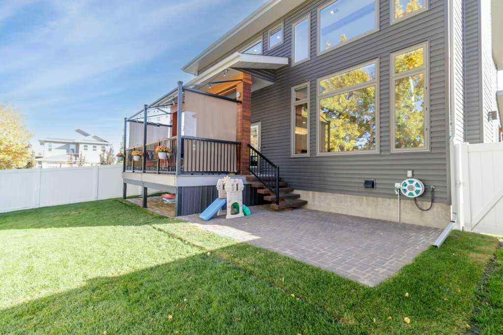MLS® A2263994 - 41 Cole Way  in Crestview Sylvan Lake, Residential